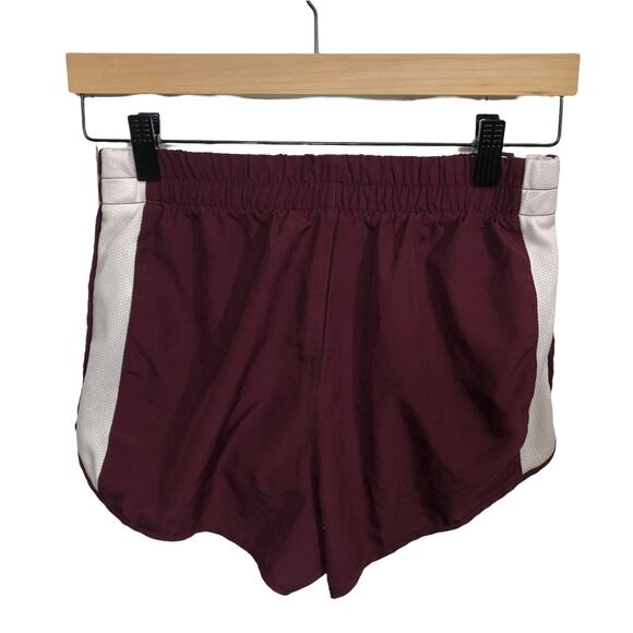Nike Women's Dri-Fit running shorts burgundy red SIZE Small - Picture 2 of 4